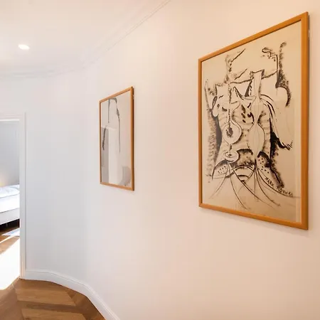 Majestic 4br/4bath In Sagrada Familia Area * Barcelona