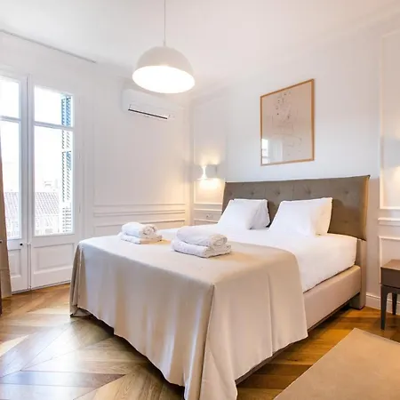 Majestic 4br/4bath In Sagrada Familia Area * Barcelona